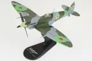 Hobby Master 1/48 Spitfire Mk IX Airplane Russian Spitfire Hangar 11 Collection