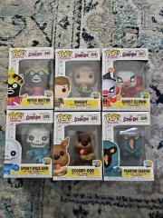 FUNKO POP LOT SCOOBY- DOO COMPLETE SET 50 years mint with hard stacks