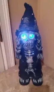 16" BLACK LIGHT UP SKELETON GNOME HALLOWEEN YARD DECORATION/STATUE
