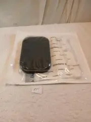 Medela Invia Foam Dressing Kit with FitPad - Medium - Factory. Sealed 087.6222