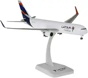 Replica Pre-Build Aircraf 1:200 Scale for B767 Replica Airplane Model B767-300F LATAM Cargo Simulation Metal Finished Decoration and Displays Collection Gift Display