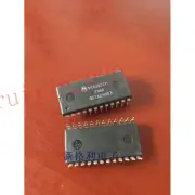 1PCS IC MOTOROLA DIP-24 MC68B52P MC68B52 #98/7