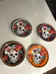 RARE 4 Pc. 222 Fifth "Marbella" Sugar Skulls Porcelain 8 1/2 Plates New!