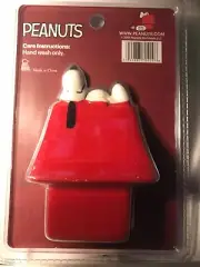 Peanuts Ceramic Salt and Pepper Shakers Set So Cute ( P1 )