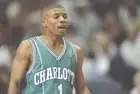 Guard Tyrone Bogues Charlotte Hornets stands on the court the Los - Old Photo