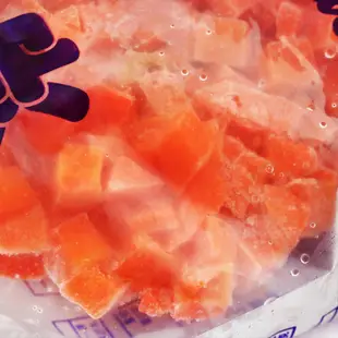 【717food喫壹喫】冷凍紅蘿蔔丁(1kg/包) 冷凍食品 冷凍蔬菜 冷凍紅蘿蔔 紅蘿蔔 紅蘿蔔丁 食材 調理