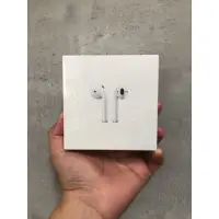 在飛比找蝦皮購物優惠-全新未拆！AirPods2充電盒有線版本。