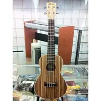 在飛比找蝦皮購物優惠-亞洲樂器 Uma UKt-ZB UKULELE 26吋 斑馬