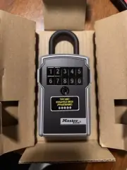 Master Lock Digital Lock Box Key Safe with Bluetooth