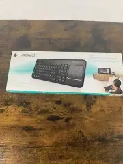 Logitech K400 Wireless Touch Keyboard New in Box
