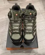 Merrell Moab 3 Mid Waterproof Hiking boots - Women’s size 7 - Lichen/Mulberry