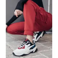 在飛比找蝦皮購物優惠-全新 Puma Thunder Rive Droite 23