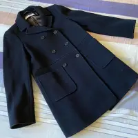 在飛比找Yahoo!奇摩拍賣優惠-正品義大利製 miu miu黑藍色羊毛大衣外套 原價3萬多 