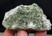 135 Grams Very Nice Quality Beautiful Natural Color Diopside Specimen from Pak