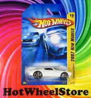 2007 Hot Wheels New Models White '70 PONTIAC FIREBIRD Card #016 78-080624