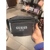 在飛比找蝦皮購物優惠-Guess 男女可背 共三款 logo 腰包 胸包 胸前跨背