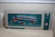Corgi Texaco Pipeliner truck with slow moving vehicle jeep 183 of 4000 Diecast
