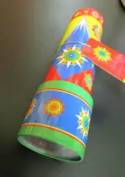 Classic Tin KALEIDOSCOPE Toy NEW Schylling Rotatable End Rainbow Fractal Colors