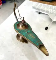 Handmade Aladdin The Genie Oil lamp Brass Aladdin Lamp - beautiful design Decor