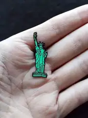 Statue Of Liberty Enamel Pin Metal Badge 1.5"