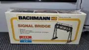 H.O. SCALE SIGNAL BRIDGE--BACHMANN USA--NEW OLD STOCK--SEALED--SNAP FIT--L@@K!!!