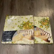 Vintage 60’s Chatelaine Luxury Satin Sheet Set Flat & Fitted Yellow Gold Floral