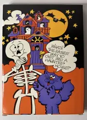 AVON 1991 Skeleton Mask in Box / Vintage / Halloween