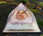 Powerful Orgonite orgone pyramid, Diamonds, Herkimer, Moldavite, 24k gold