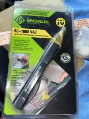 Greenlee GT-12 Non-contact Self Testing Voltage Detector 50-1000 VAC Sealed New
