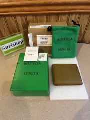 Bottega Veneta Woven Leather Billfold Wallet Resina intrecciato weave Italy NIB