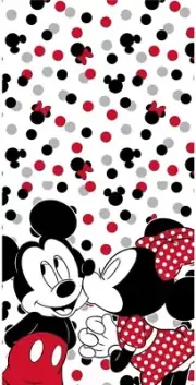 Mickey And Minnie Mouse 'Love' Beach Towel