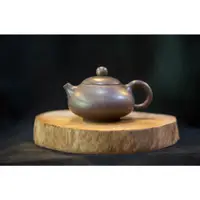 在飛比找蝦皮購物優惠-紫砂壺 帶段倒把西施 茶壺 茶具 藝品