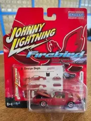 Johnny Lightning Firebird 1980 Pontiac Firebird Trans Am in Red