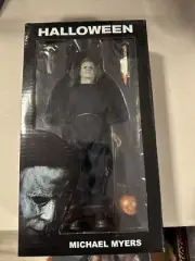 NECA Ultimate 8" Michael Myers Halloween NIB Action Figure Cloth Retro Damaged