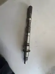 83506243 MAIN SHAFT AX15 TRANSMISSION 4X4