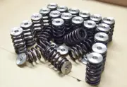 Suit Subaru EZ30D Phase 1 Performance Beehive Spring, Titanium-Retainer, Kit