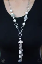 Paparazzi WHITE pearl necklace set Designated Diva