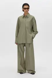 Ramon Long-sleeve Shirt in Light Khaki - CAMILLA AND MARC® C&M