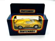 Matchbox MB 11 Yellow Lamborghini Countach 1987 Mint in Sealed in Collectors Box