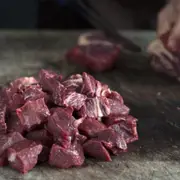 Organic Feather and Bone Diced Beef Pastured (Fresh) 500g – Fresh, healthy organic delivery | Doorstep Organics
