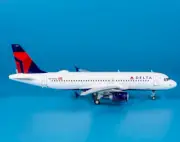 1:200 GeminiJets DELTA AIRBUS A320 Passenger Airplane Diecast Aircraft Model