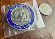DAR Daughters of the American Revolution Challenge Coin - History Patriotism USA