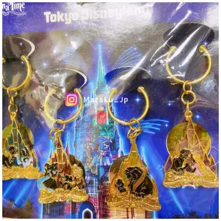 日本東京迪士尼樂園限定 城堡 美女與野獸 灰姑娘 愛麗絲 長髮公主 彩繪玻璃 吊飾 鑰匙圈