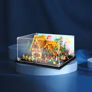 Display King - Acrylic display case with screw for LEGO® Snow White and the Seven Dwarfs' Cottage 43242