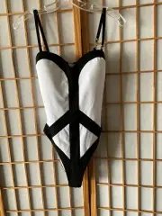 MOSCHINO NWT WHITE/BLACK SWIMSUIT SOFT CUPS SIDE BONE GOLD LETTERED ACCENTS M