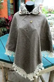 Mexican Wool Poncho Handmade Woven Fringed Pullover Woman Gray Size M L