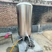 15 26 42 52 66 80 105 132 185 Gallon Vertical Well Water Storage Tank,Stainless Steel Pressure Tank for Outdoor Use, for Wells/Industrial Cleaning/Garden Watering Pressurized Tanks(100L/26.4Gal)