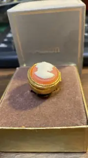 Vintage NIB Avon Faux Cameo Ring Perfume Locket Adjustable Gold tone