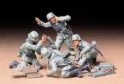 Tamiya 1/35 German Mortar Infantry (4) TAM35193