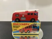 Matchbox Superfast No 35 , Merryweather Fire Engine , NIB - MINT!!!
